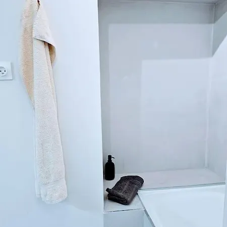 Apartment Oasis Parfumee 4 Couchages Au Coeur De Wifi *